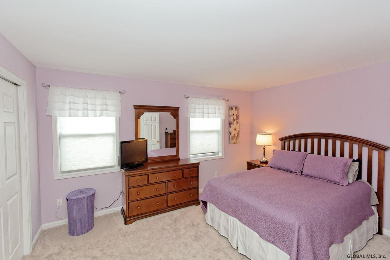 110 Harvard Road Colonie, NY 12189 - Photo 8 of 15 Photo 8