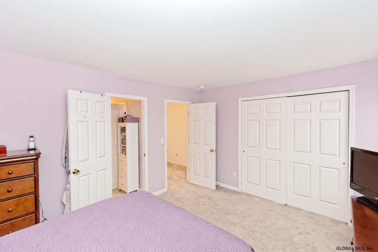 110 Harvard Road Colonie, NY 12189 - Photo 9 of 15 Photo 9