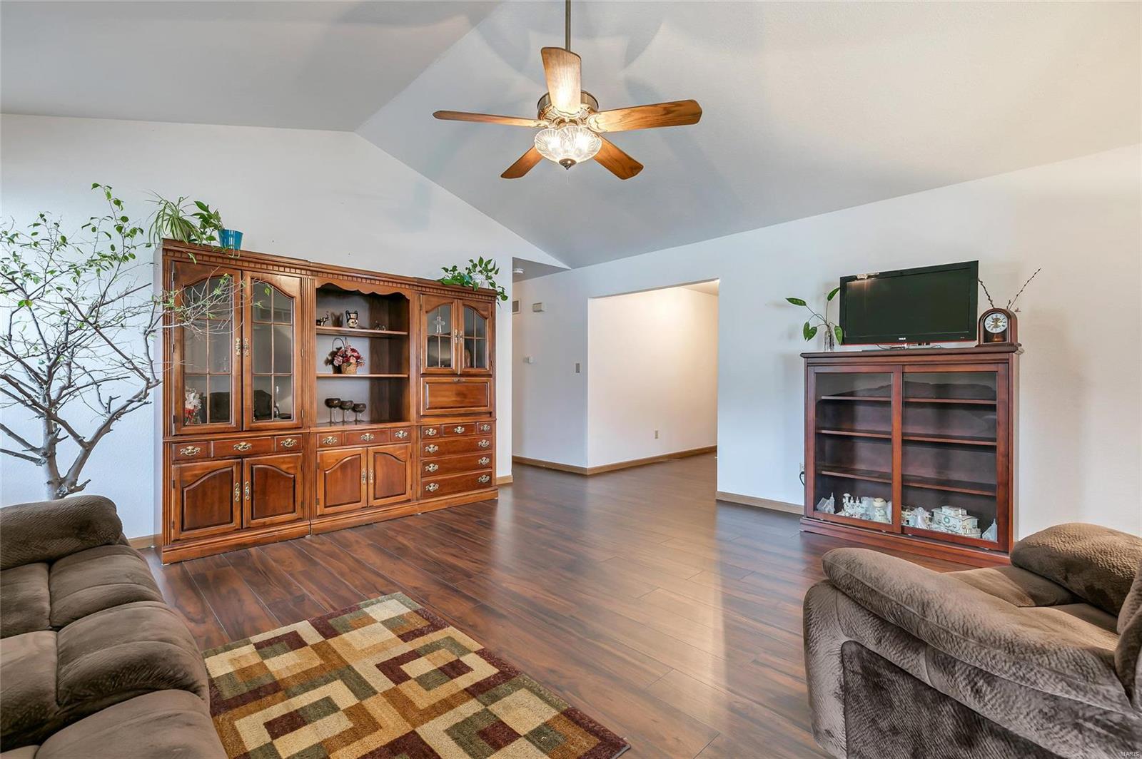 14 Ritter Road Columbia, IL 62236 - Photo 7 of 27 Gallery Image 7