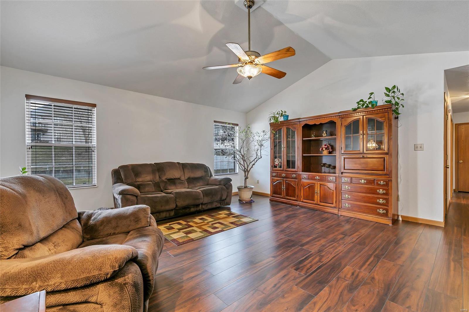 14 Ritter Road Columbia, IL 62236 - Photo 8 of 27 Gallery Image 8