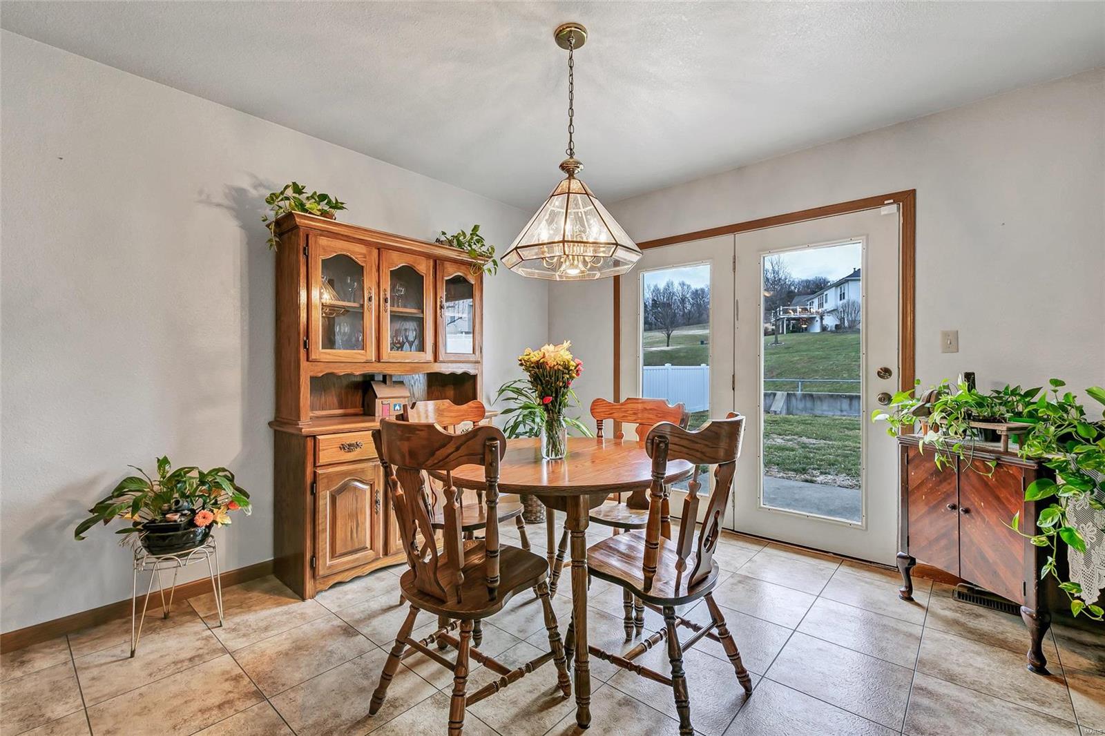 14 Ritter Road Columbia, IL 62236 - Photo 9 of 27 Gallery Image 9