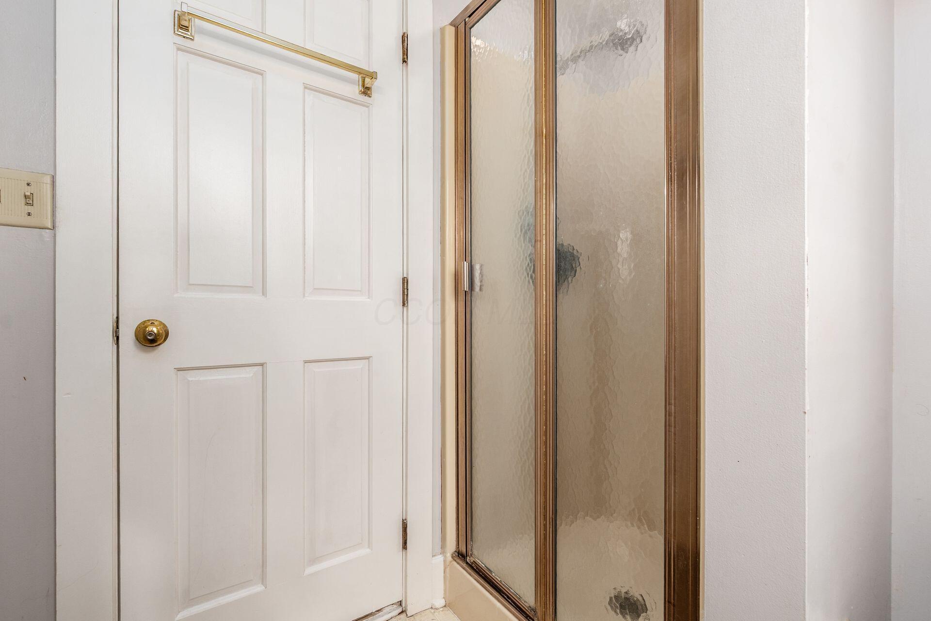8058 Flint Road Columbus, OH 43235 - Photo 22 of 41 022_ Rd Columbus OH 43235 USA