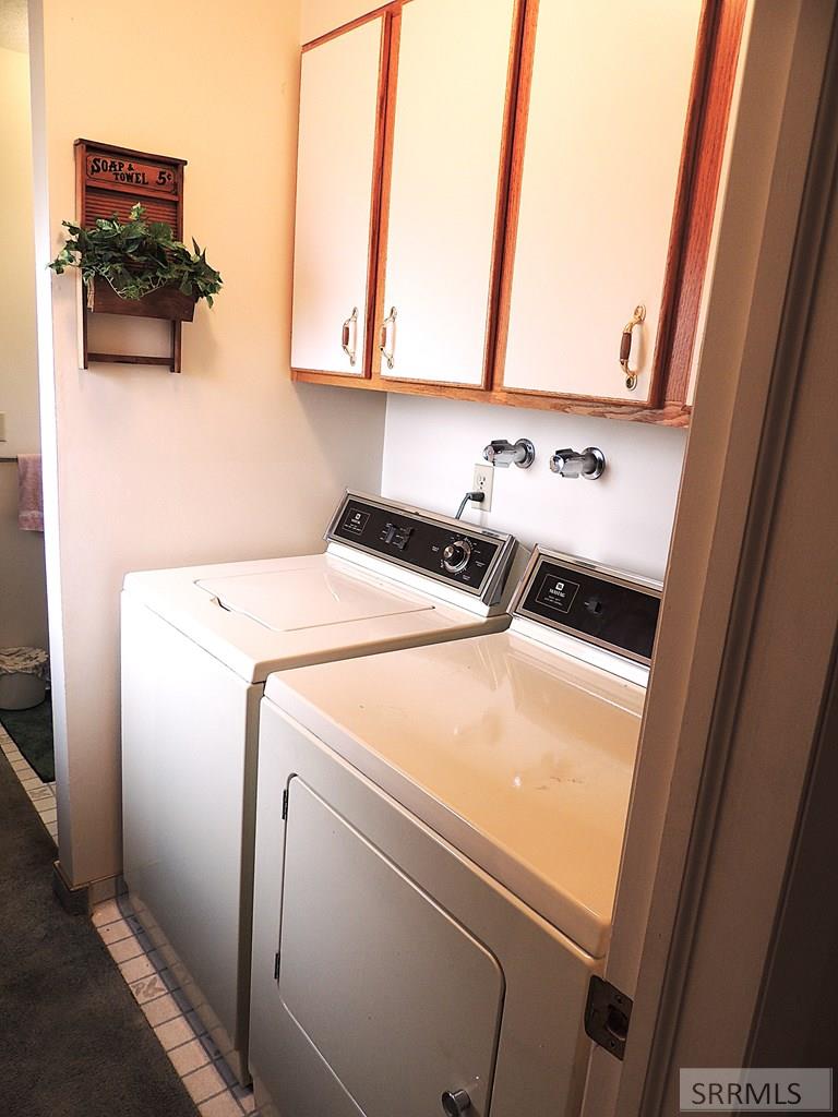 595 Bechler Street St. Anthony, ID 83445 - Photo 14 of 34 Utility area with storage