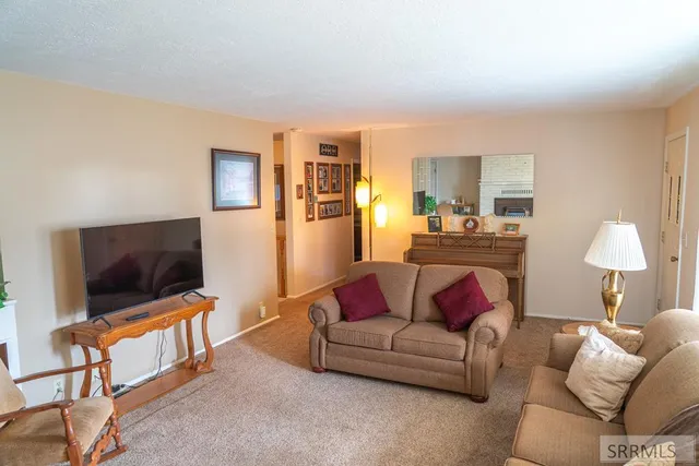 $379,900 | 595 Bechler Street, St. Anthony, ID 83445