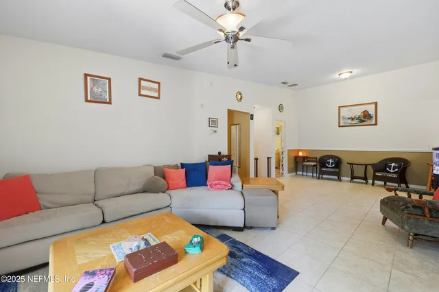 $189,000 | 8216 White Falls Boulevard, Unit 111, Jacksonville, FL 32256