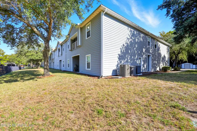 $189,000 | 8216 White Falls Boulevard, Unit 111, Jacksonville, FL 32256