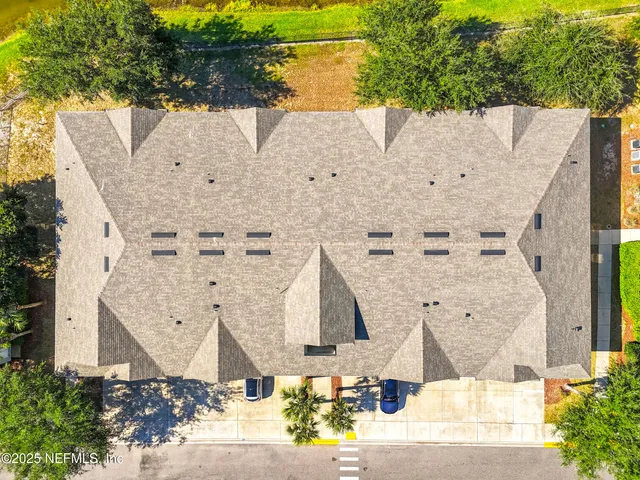 $189,000 | 8216 White Falls Boulevard, Unit 111, Jacksonville, FL 32256