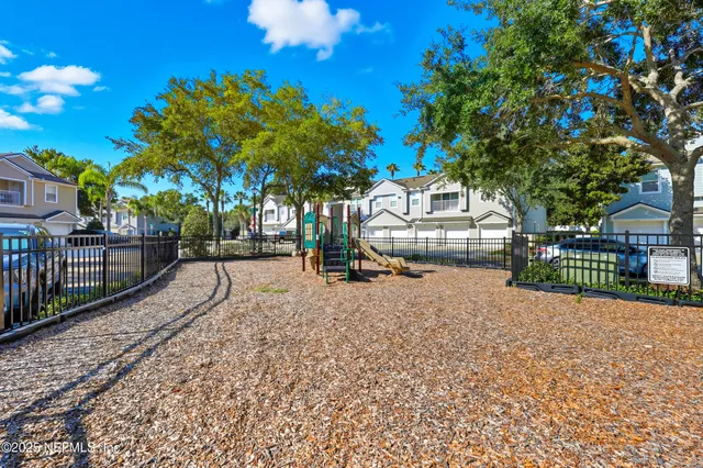 $189,000 | 8216 White Falls Boulevard, Unit 111, Jacksonville, FL 32256