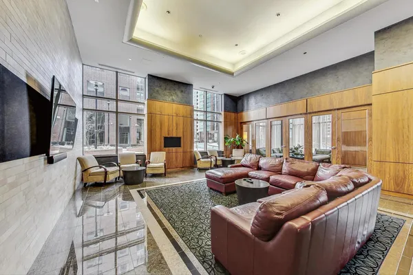 $2,350 | 420 East Waterside Drive, Unit 612, Chicago, IL 60601