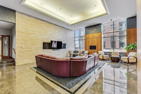 $2,350 | 420 East Waterside Drive, Unit 612, Chicago, IL 60601