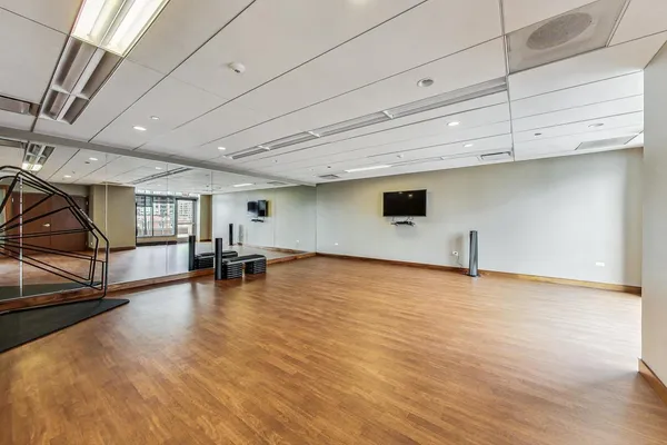 $2,350 | 420 East Waterside Drive, Unit 612, Chicago, IL 60601