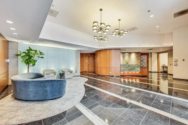 $2,350 | 420 East Waterside Drive, Unit 612, Chicago, IL 60601