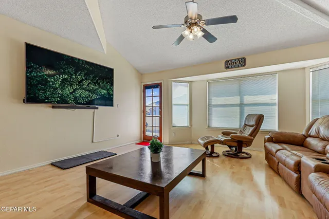 $450,000 | 3420 Eileen Drive, El Paso, TX 79904