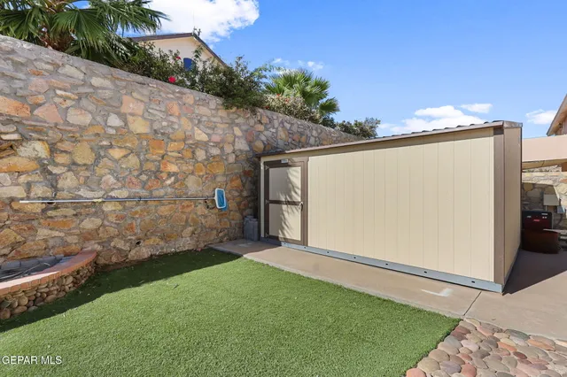 $450,000 | 3420 Eileen Drive, El Paso, TX 79904