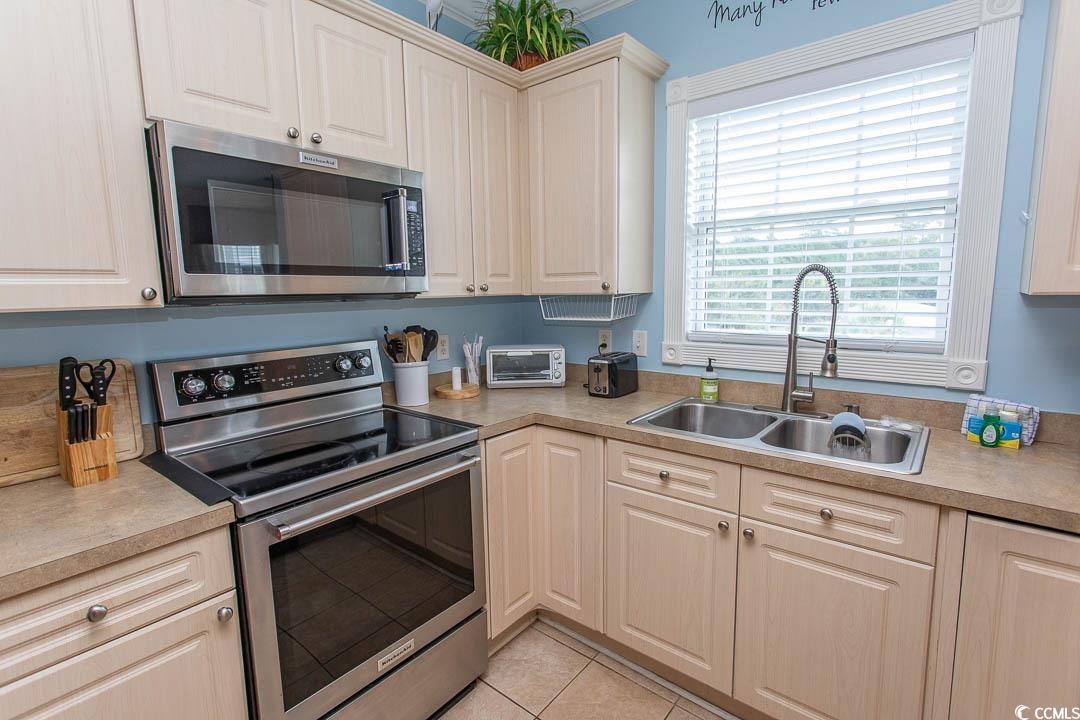 4861 Luster Leaf Circle, Unit 301 Myrtle Beach, SC 29577 - Photo 5 of 40