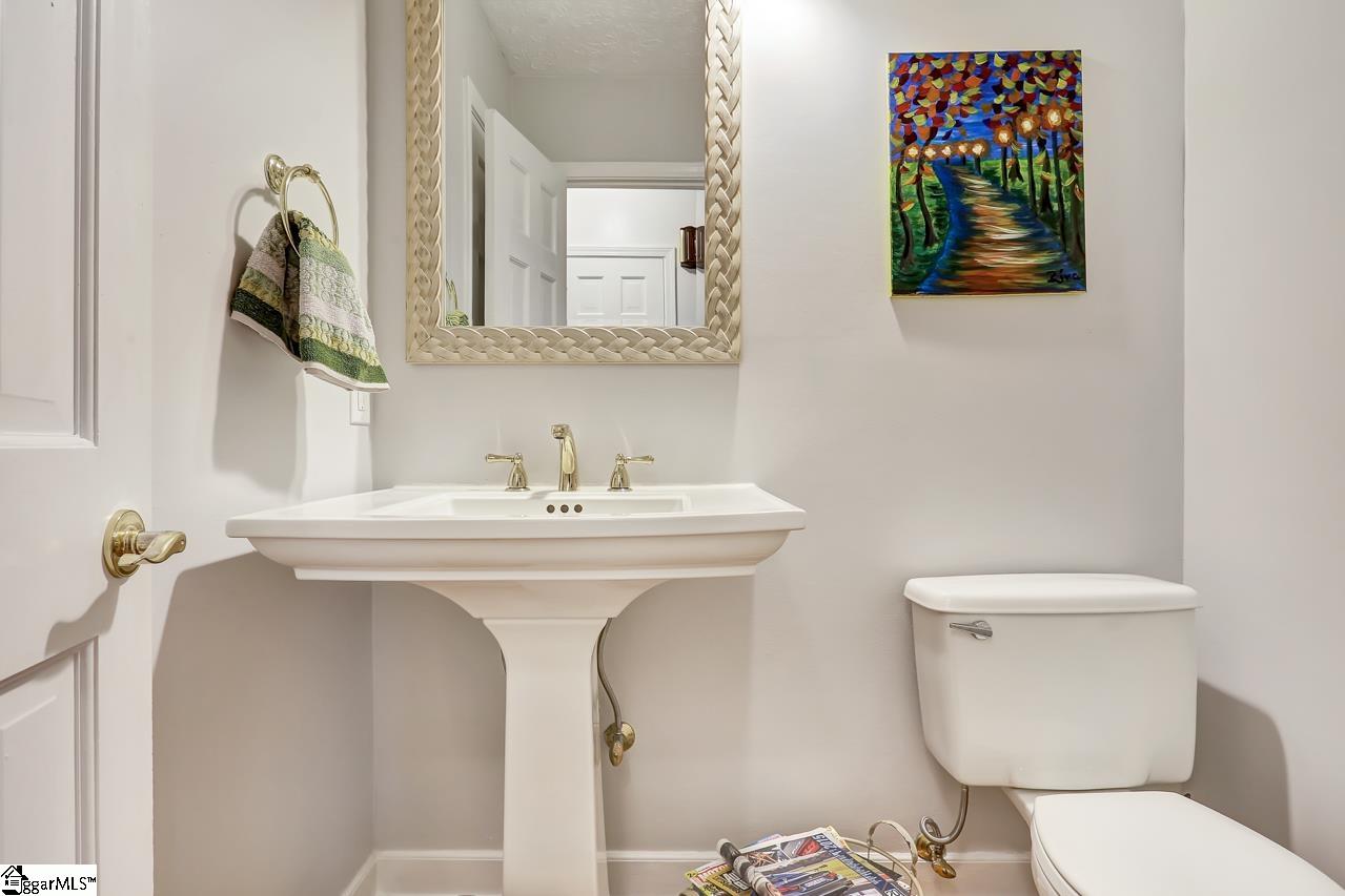 13 Crosswinds Way Greer, SC 29650 - Photo 10 of 33