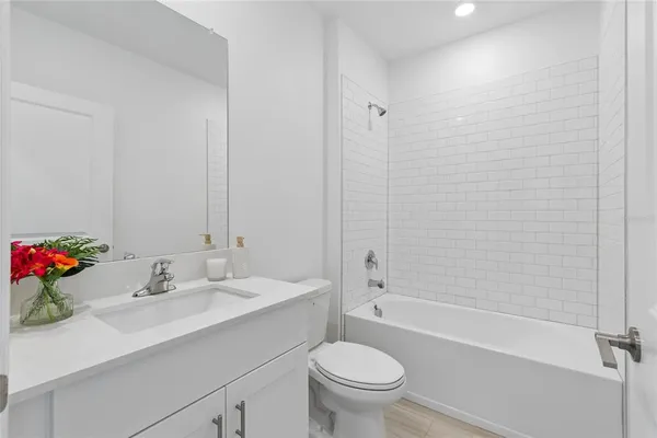 $550,000 | 10065 Gentle Rain Drive, Land O Lakes, FL 34638