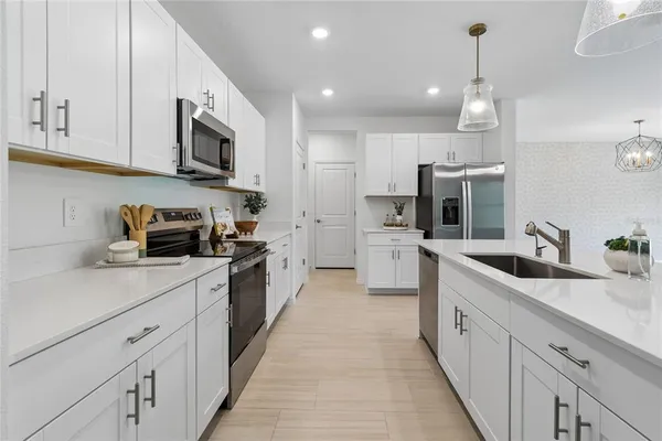 $550,000 | 10065 Gentle Rain Drive, Land O Lakes, FL 34638