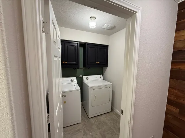 $1,650 | 206 Windridge Drive North, Lockhart, TX 78644