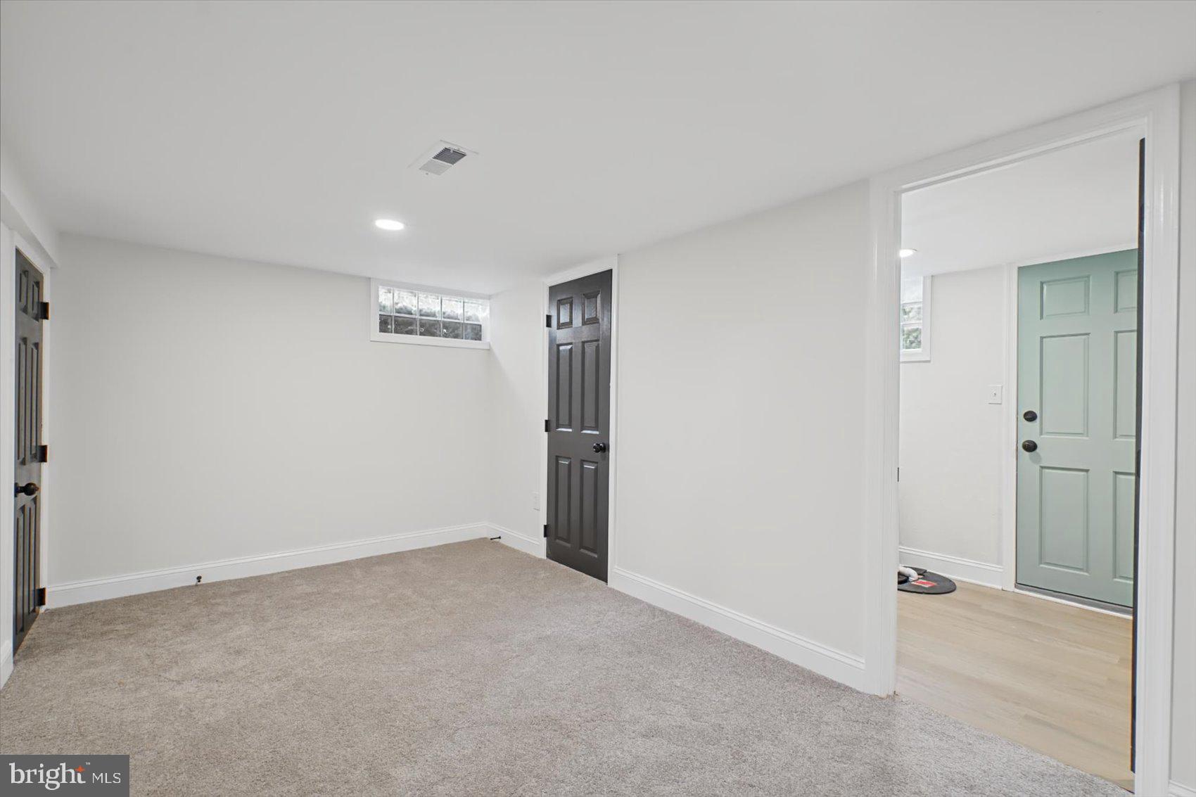 5627 Clearspring Road Baltimore, MD 21212 - Photo 34 of 47 Gallery Image 34