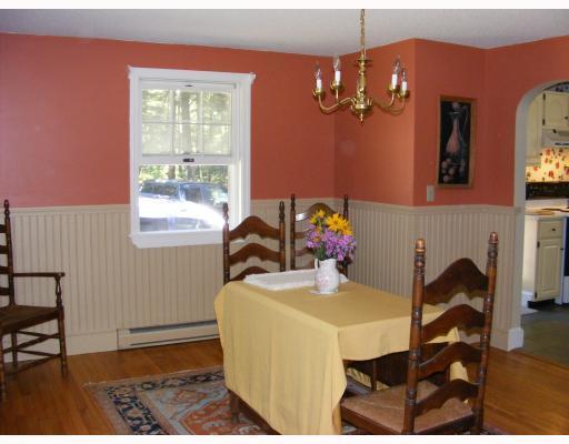 28 Spruce Shore Road Harpswell, ME 04079 - Photo 10 of 25 Dining Room.