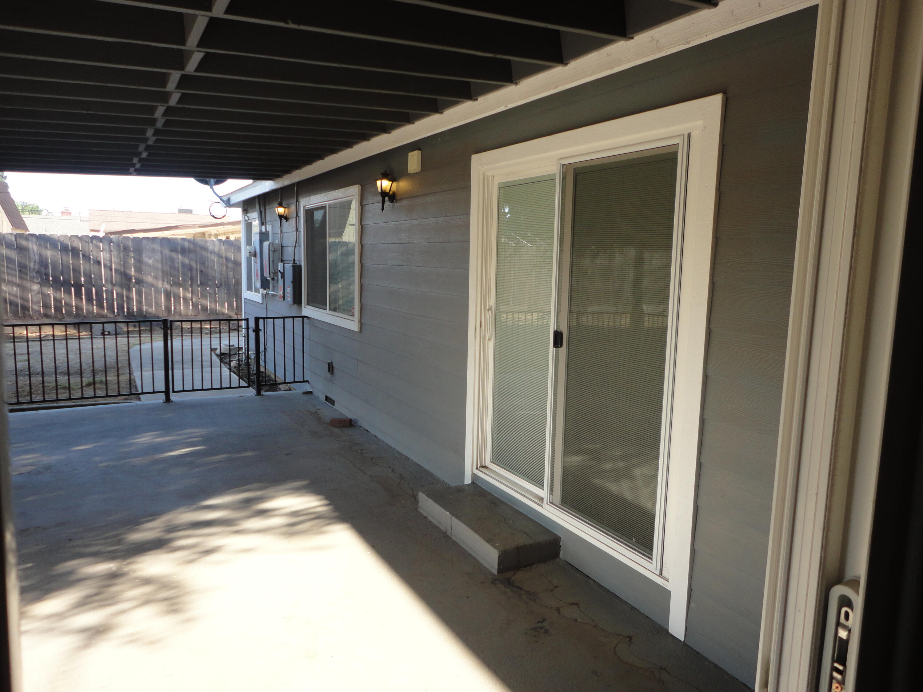 326 Sycamore Avenue Lindsay, CA 93247 - Photo 36 of 47 DSC04831