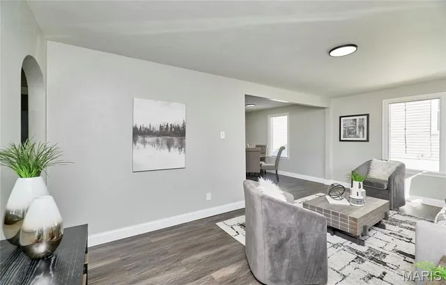 $159,900 | 3563 Boswell Avenue, St. John, MO 63114