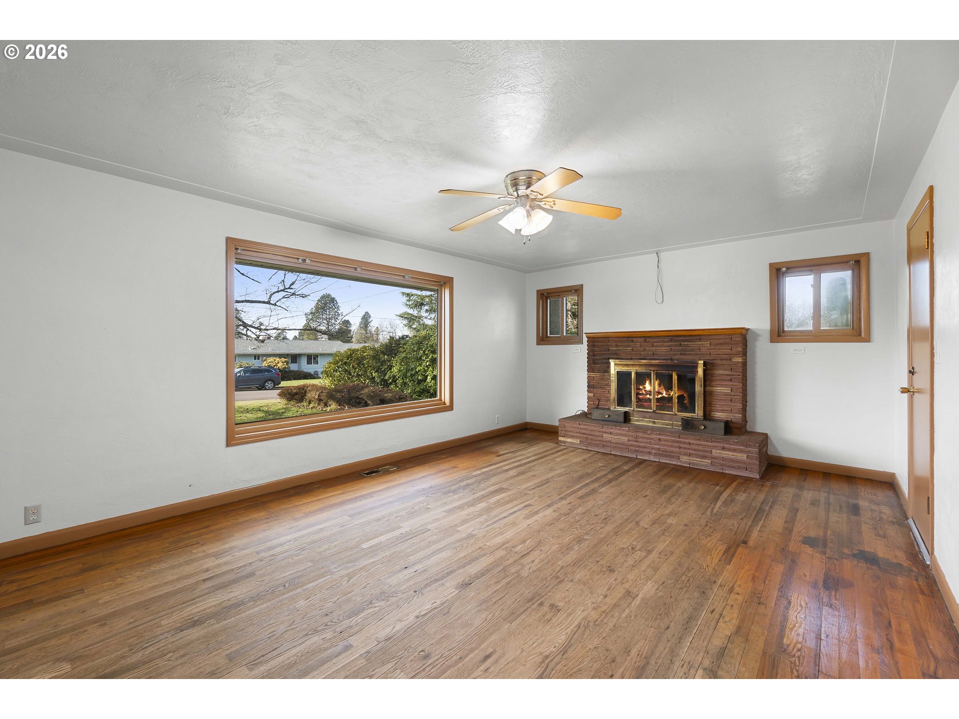 894 Meadowlawn Drive Southeast Salem, OR 97317 - Photo 15 of 48