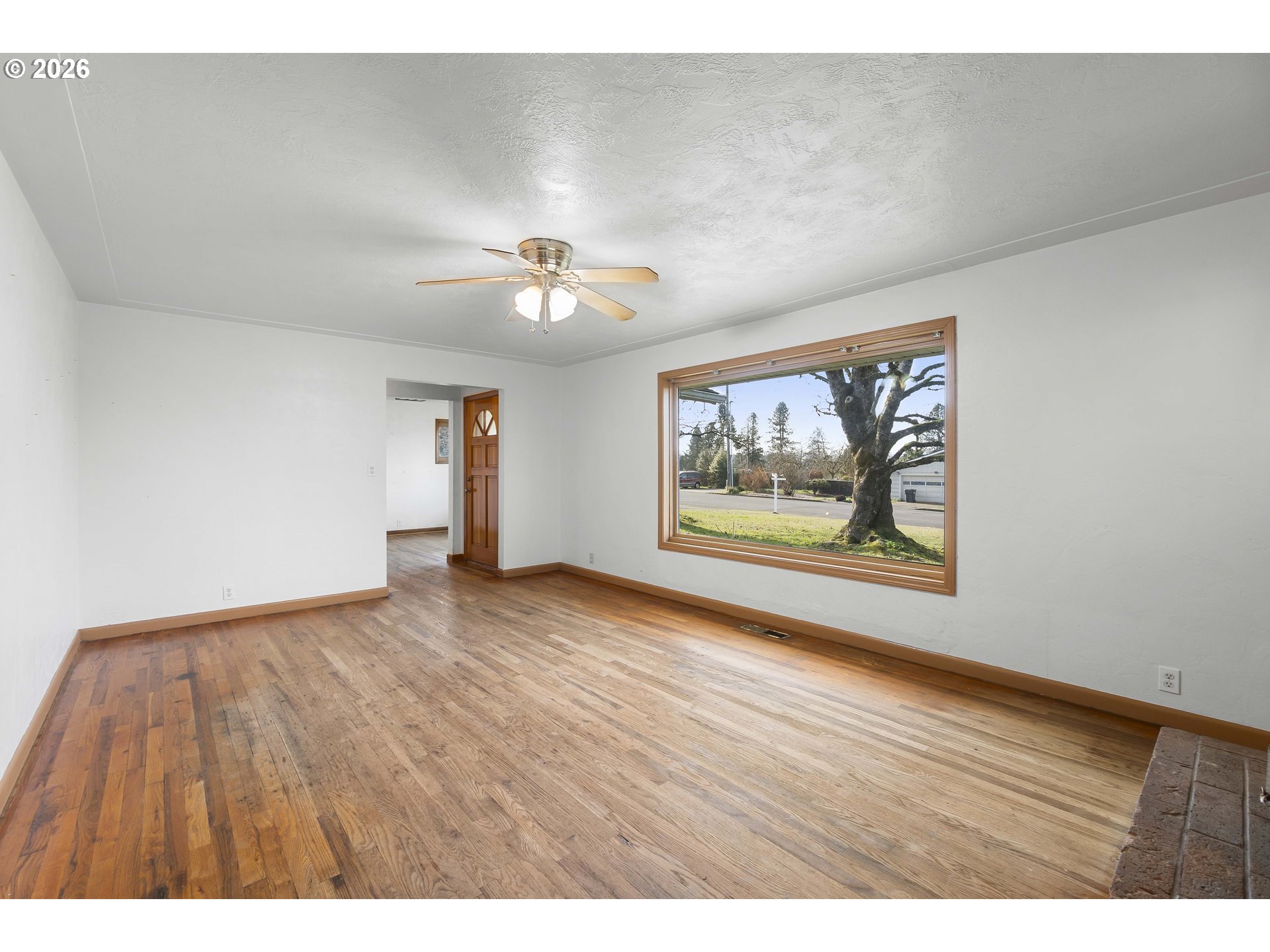 894 Meadowlawn Drive Southeast Salem, OR 97317 - Photo 16 of 48