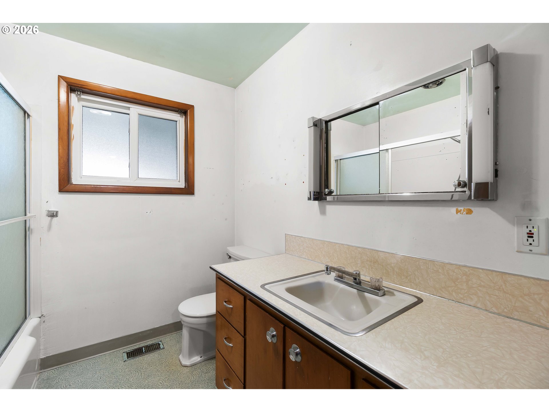 894 Meadowlawn Drive Southeast Salem, OR 97317 - Photo 23 of 48