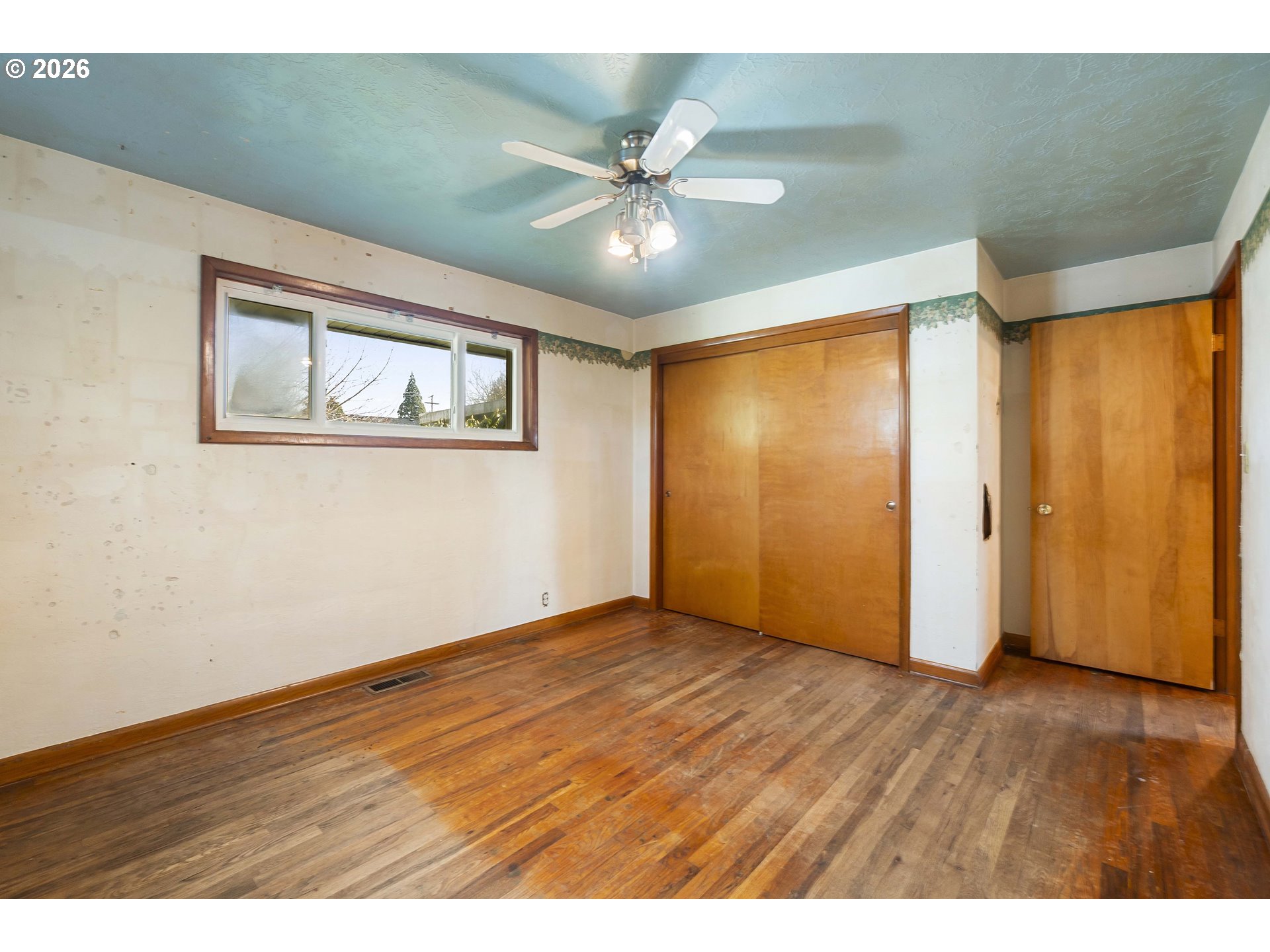 894 Meadowlawn Drive Southeast Salem, OR 97317 - Photo 29 of 48