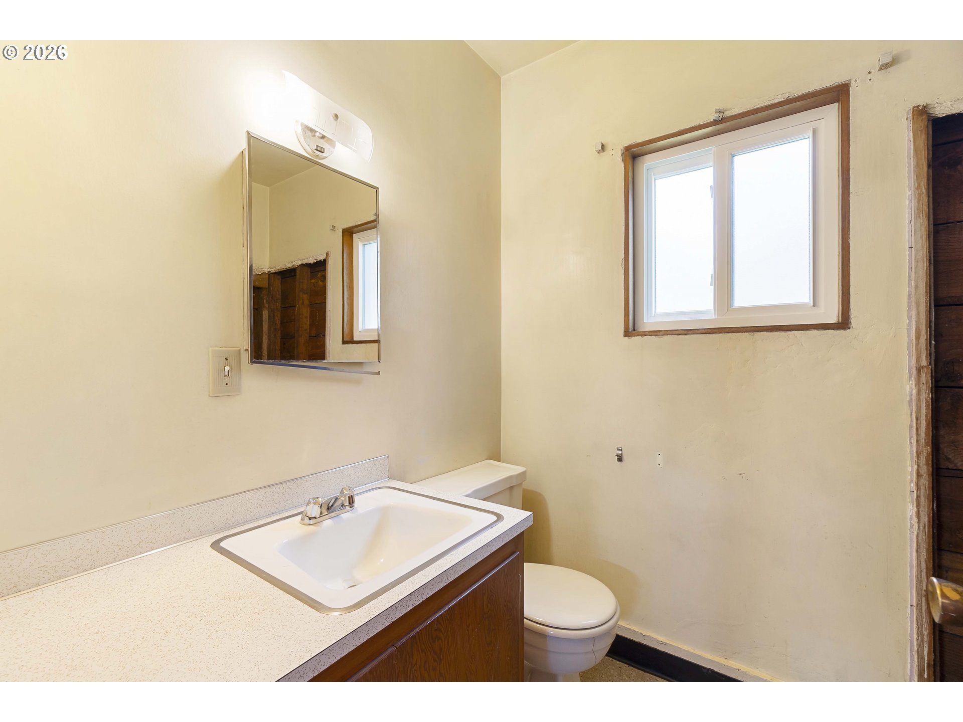 894 Meadowlawn Drive Southeast Salem, OR 97317 - Photo 33 of 48