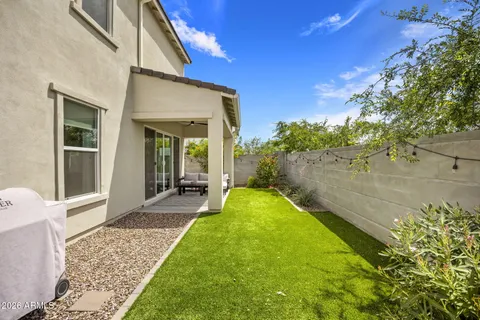 a view of a backyard with garden
