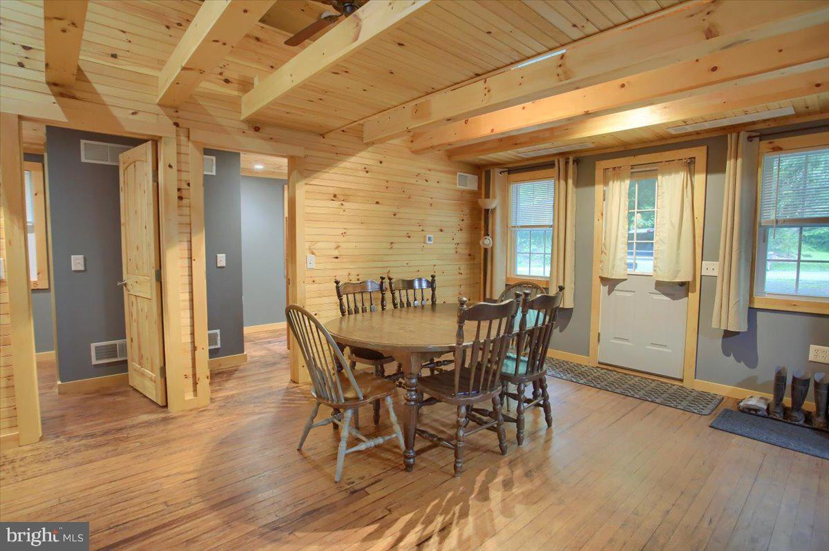 457 Royer Road New Bloomfield, PA 17068 - Photo 2 of 20 Gallery Image 2