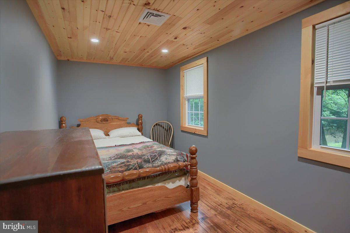 457 Royer Road New Bloomfield, PA 17068 - Photo 10 of 20 Gallery Image 10