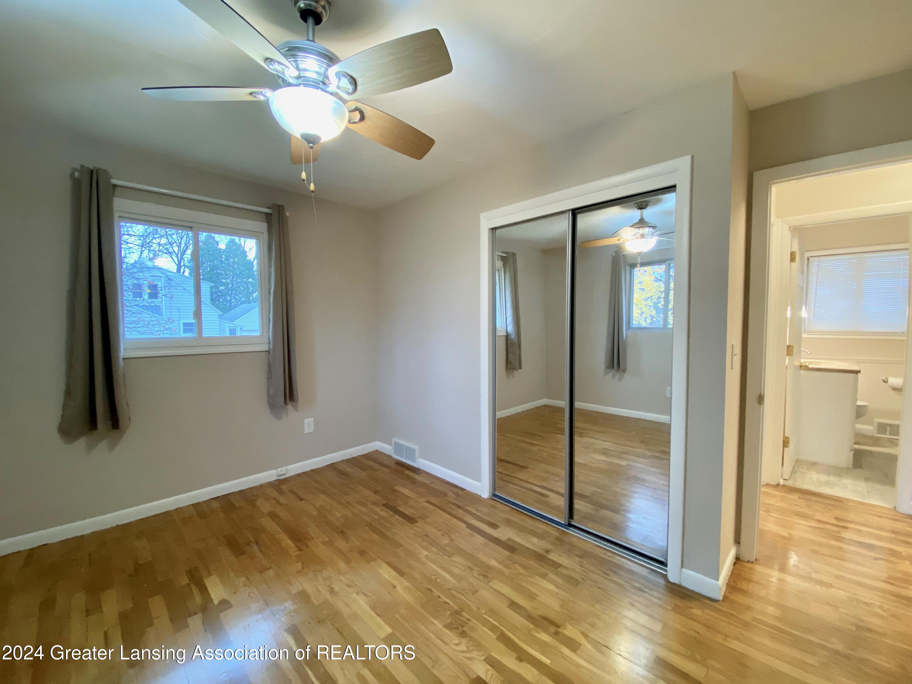 15321 Airport Road Lansing, MI 48906 - Photo 13 of 38 IMG_4086