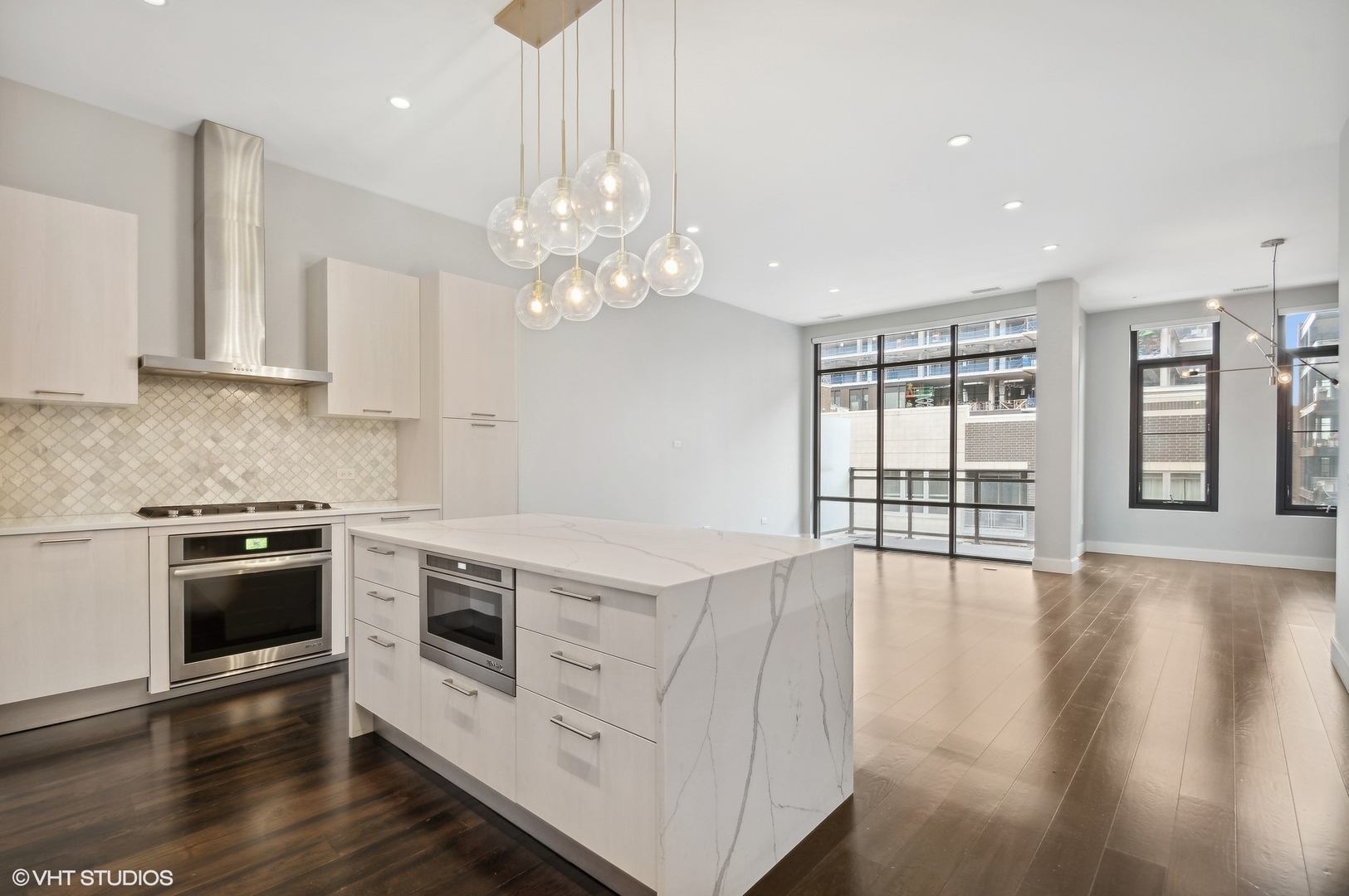 31 North Aberdeen Street, Unit 4S Chicago, IL 60607 - Photo 4 of 22