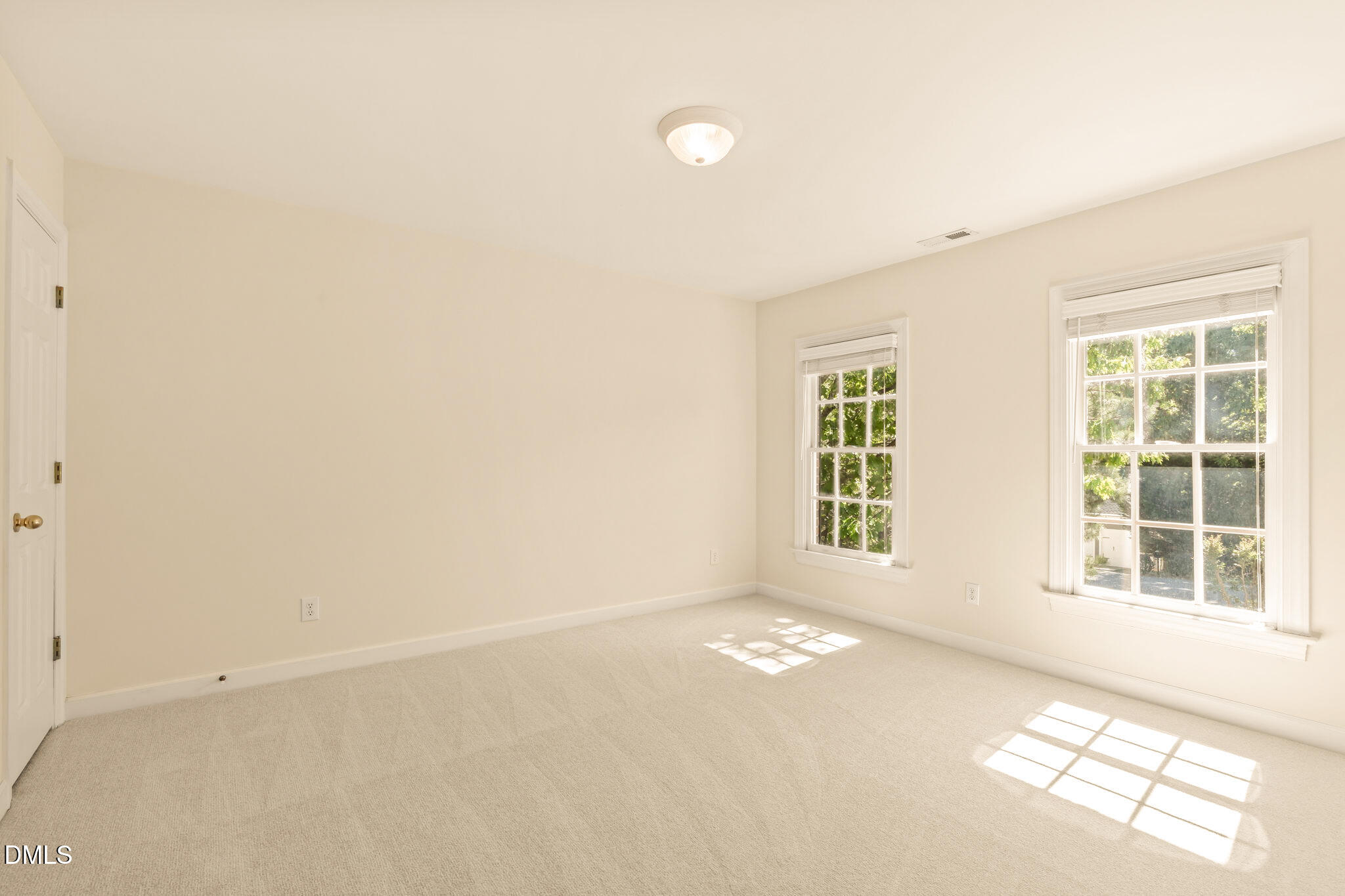 2929 Sunnystone Way Raleigh, NC 27613 - Photo 28 of 42