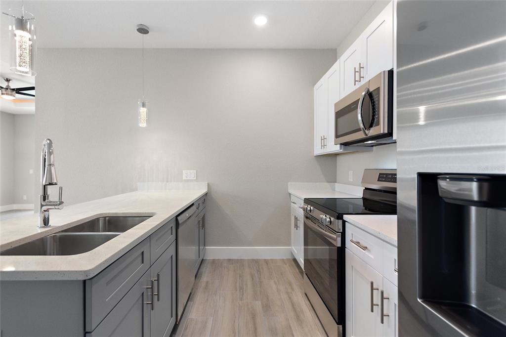 705 Fraser Court Kissimmee, FL 34759 - Photo 12 of 29