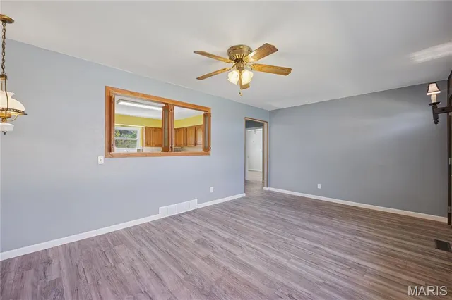 $220,000 | 704 Idaho Drive, Arnold, MO 63010