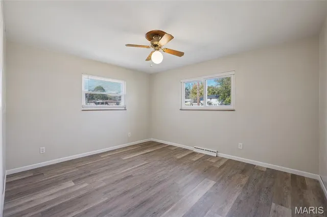 $220,000 | 704 Idaho Drive, Arnold, MO 63010