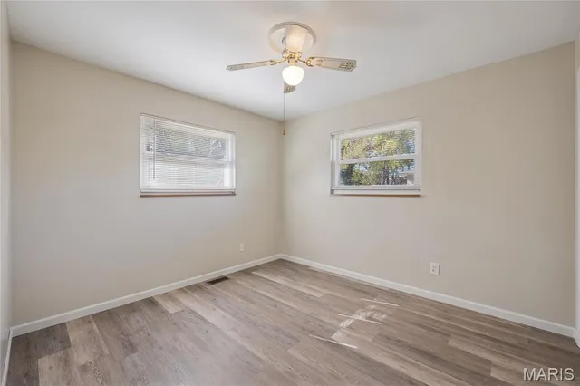 $220,000 | 704 Idaho Drive, Arnold, MO 63010