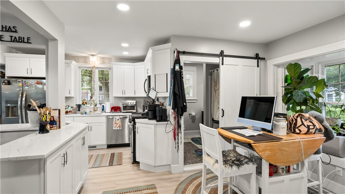 29 Burt Street Warwick, RI 02886 - Photo 17 of 46
