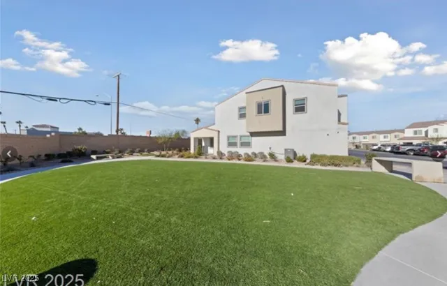 $1,800 | 3541 Arcadian Sea Street, Las Vegas, NV 89106