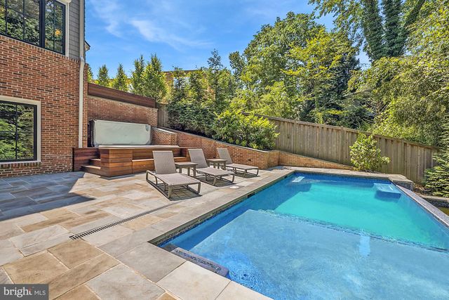 $3,350,000 | 4024 North Stuart Street, Arlington, VA 22207