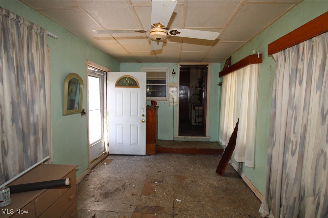 5084 West Fremont Road Port Clinton, OH 43452 - Photo 9 of 19 Entryway featuring ceiling fan