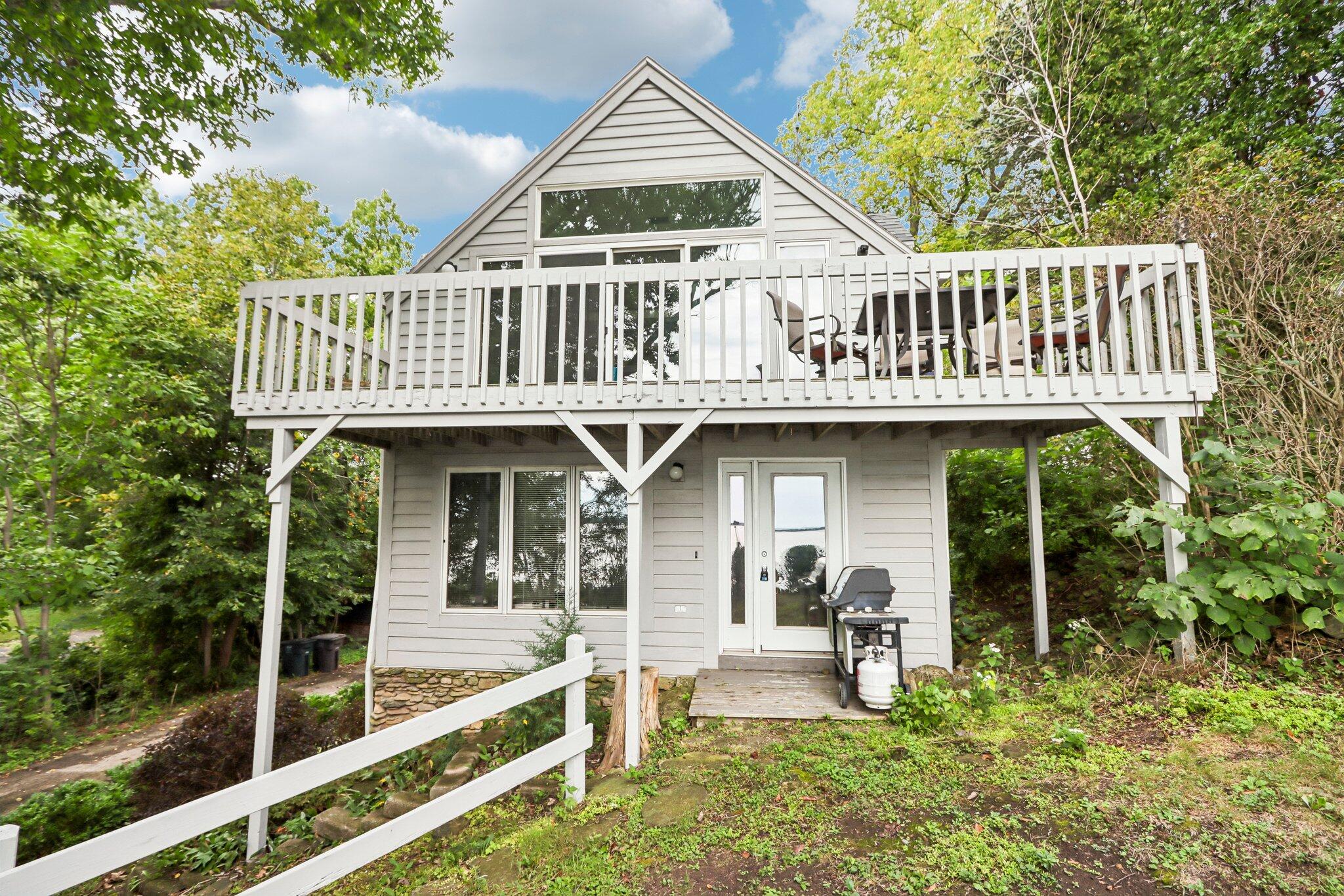W7952 County Rd B Lake Mills, WI 53551 - Photo 4 of 64 6