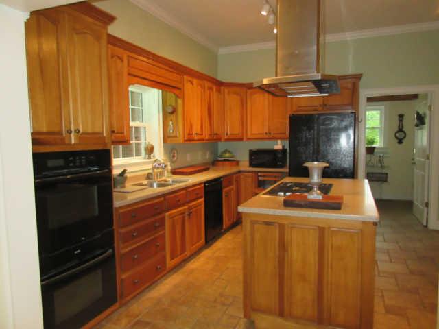 259 Hopkins Road Pulaski, TN 38478 - Photo 13 of 20 Gourmet kitchen with large island and double ovens
