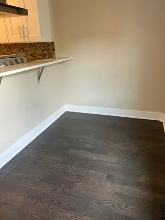 $3,100 | 3348 West Warner Avenue, Unit 1, Chicago, IL 60618