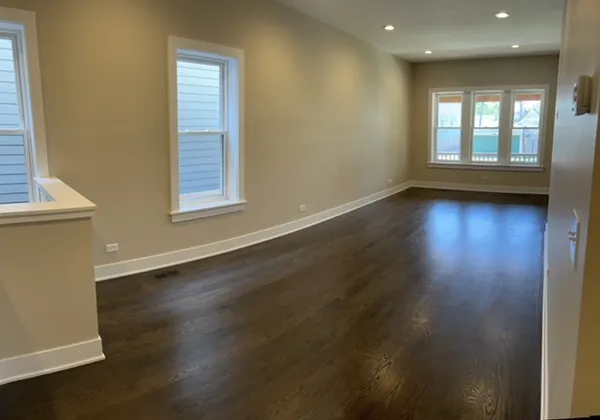 $3,100 | 3348 West Warner Avenue, Unit 1, Chicago, IL 60618